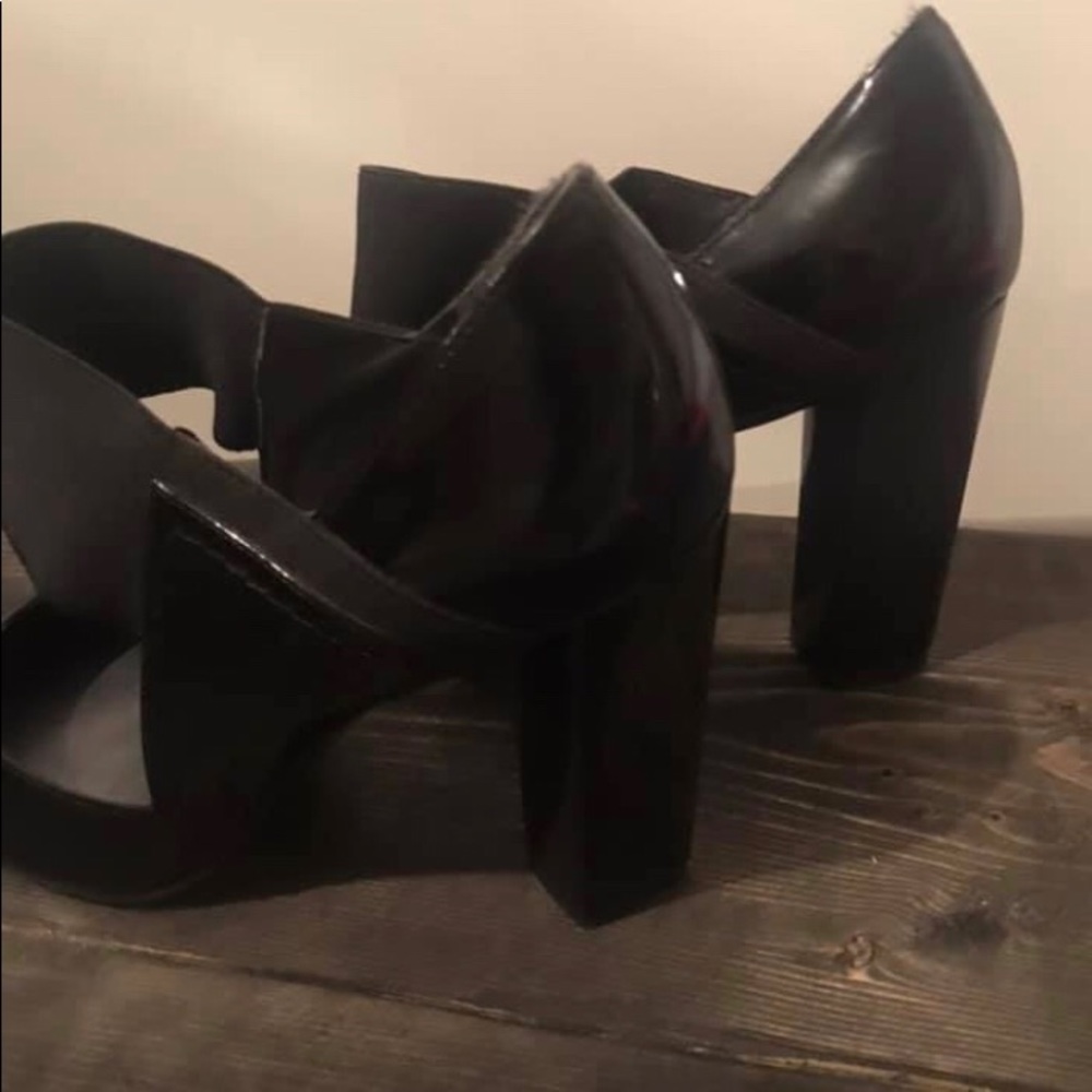 Stuart Weitzman Heels - Picture 3 of 4